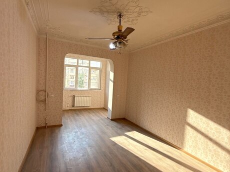 Объявление №6463315 - Баку, пос. Ени Ясамал, 2-комн., 65 м², 5/9 этаж