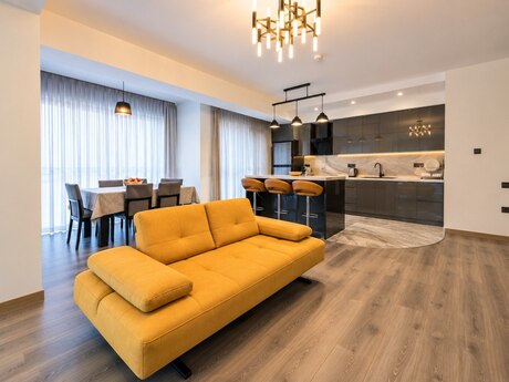 Kirayə 3 otaqlı mənzil, 130 m², Şah İsmayıl Xətai: 2 000 ₼/ay 2