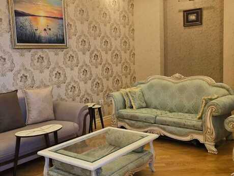Объявление №6463335 - Баку, пос. Аг шехер, 3-комн., 132 м², 4/7 этаж