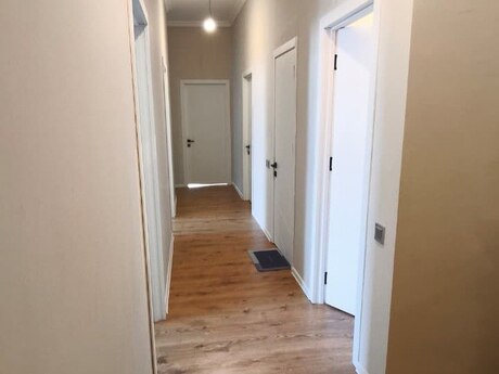 4 otaqlı mənzil, 130 m², 8 Noyabr: 339 000 ₼ 5