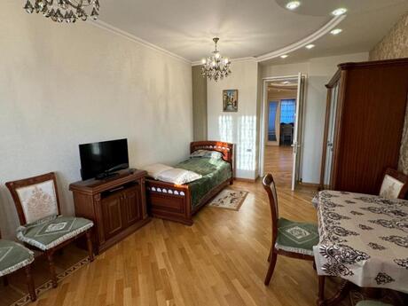 Kirayə 5 otaqlı mənzil, 280 m², Elmlər Akademiyası: 1 000 ₼/ay 5
