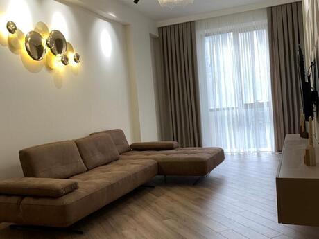 Kirayə 2 otaqlı mənzil, 80 m², İçəri Şəhər: 2 500 ₼/ay 3
