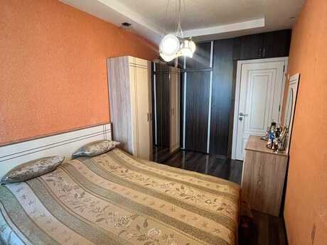 3-room apartment, 85 m², 8-ci mikrorayon: 220 000 ₼ 4