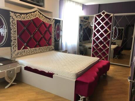 Kirayə 3 otaqlı mənzil, 135 m², Şah İsmayıl Xətai: 1 100 ₼/ay 4