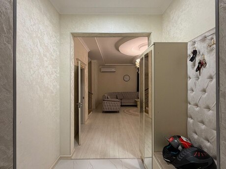 4 otaqlı həyət evi, 200 m², Yeni Suraxanı: 170 000 ₼ 2