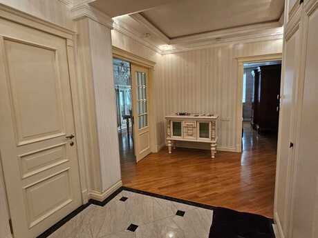 Kirayə 3 otaqlı mənzil, 110 m², Azadlıq Prospekti: 800 ₼/ay 2
