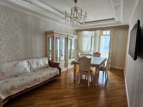Kirayə 3 otaqlı mənzil, 110 m², Azadlıq Prospekti: 800 ₼/ay 5