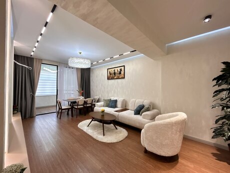 3 otaqlı mənzil, 101 m², Badamdar: 345 000 ₼ 2