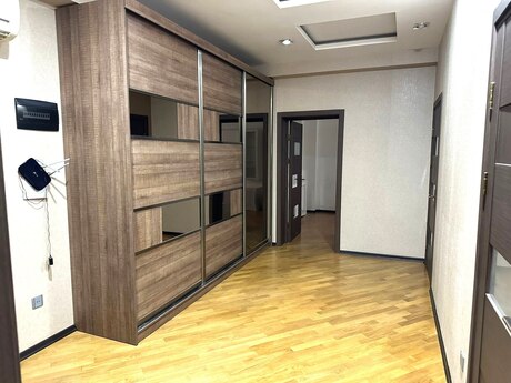 3 otaqlı mənzil, 95 m², Həzi Aslanov: 230 000 ₼ 3