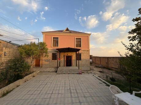 5 otaqlı həyət evi, 140 m², Badamdar: 380 000 ₼ 2