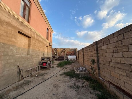 5 otaqlı həyət evi, 140 m², Badamdar: 380 000 ₼ 5