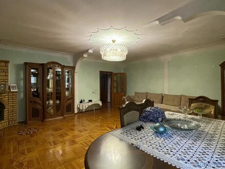 5-комнатная квартира, 117 м², Azadlıq Prospekti: 278 000 ₼ 3