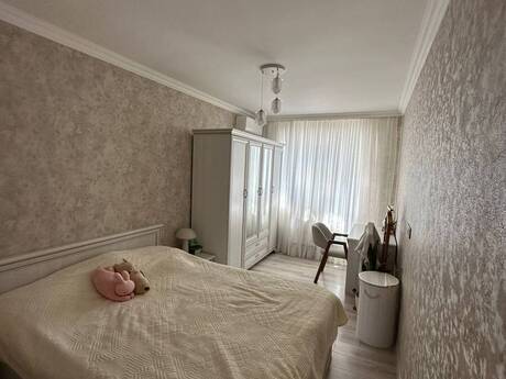 4-room apartment, 120 m², Neftçilər: 246 000 ₼ 3