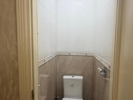 1-комнатная квартира, 63 м², Ağ şəhər: 275 000 ₼ 5