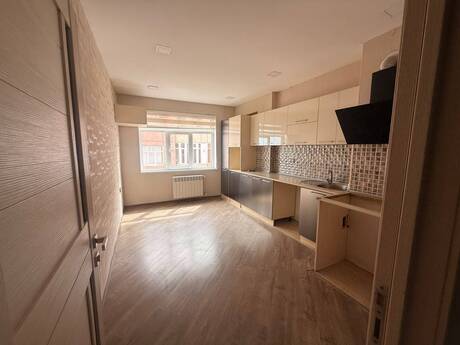 3 otaqlı mənzil, 112 m², İnşaatçılar: 240 000 ₼ 2