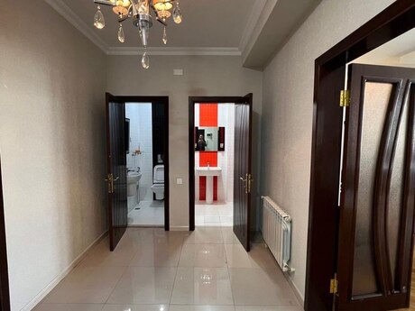 2-room new-build apartment for rent in Gənclik, 85 m², 900 AZN/mo, photo 3 / 7