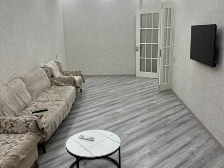 Kirayə 2 otaqlı mənzil, 95 m², Nəsimi: 999 ₼/ay 2