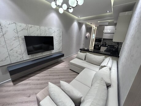 3 otaq · 130 m² · 5/16 mərtəbə, Elmlər Akademiyası