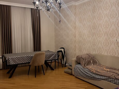5-комнатная квартира, 200 м², Bakıxanov: 217 000 ₼ 5