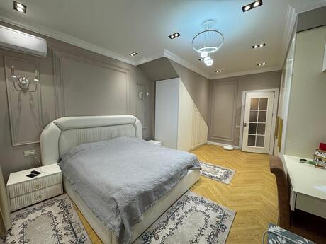 5 otaqlı mənzil, 250 m², 28 May: 495 000 ₼ 4