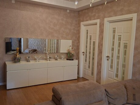3 otaqlı mənzil, 116 m², Memar Əcəmi: 345 000 ₼ 2