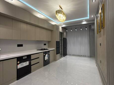 3 otaqlı mənzil, 130 m², 28 May: 485 000 ₼ 5
