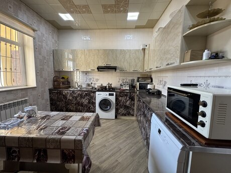 6 otaqlı həyət evi, 210 m², Hövsan: 245 000 ₼ 5