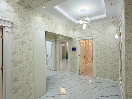 3 otaqlı mənzil, 122 m², 20 Yanvar: 310 000 ₼ 2