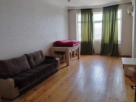 2 otaq · 94 m² · 6/18 mərtəbə, 20 Yanvar