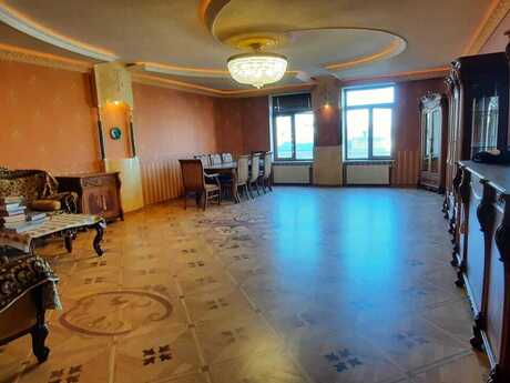 5-room apartment, 287 m², Nizami: 720 000 ₼ 4