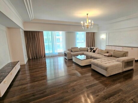 Kirayə 3 otaqlı mənzil, 265 m², Port Baku Residence: 6 000 ₼/ay 3