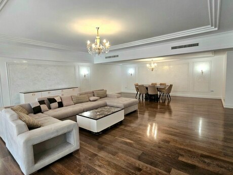 Kirayə 3 otaqlı mənzil, 265 m², Port Baku Residence: 6 000 ₼/ay 2