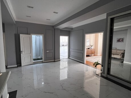 Kirayə 3 otaqlı mənzil, 140 m², Şah İsmayıl Xətai: 1 700 ₼/ay 4