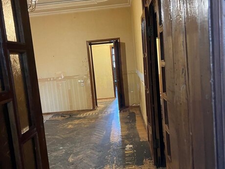 6 otaqlı mənzil, 160 m², Nərimanov: 298 000 ₼ 3
