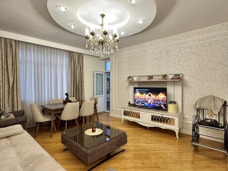 Elan №6464258 - Bakı, Nəsimi m., 2 otaqlı, 82 m², 15/17 mərtəbə
