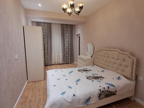 Kirayə 3 otaqlı mənzil, 110 m², İnşaatçılar: 850 ₼/ay 5