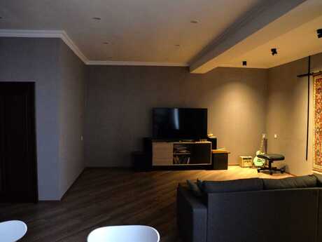 3 otaqlı mənzil, 120 m², İnşaatçılar: 255 000 ₼ 3