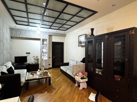 Kirayə 2 otaqlı mənzil, 70 m², Həzi Aslanov: 650 ₼/ay 2