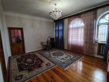 6 otaqlı həyət evi, 324 m², Bakıxanov: 400 000 ₼ 4