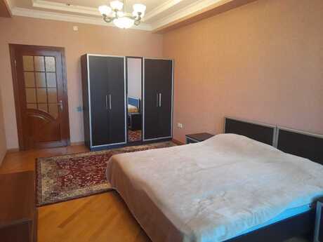 Объявление №6464433 - Баку, м. Низами, 3-комн., 175 м², 13/18 этаж
