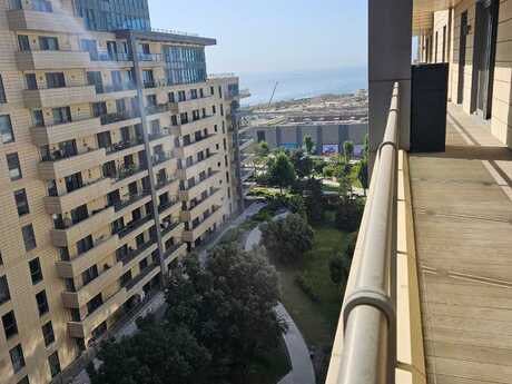 Kirayə 4 otaqlı mənzil, 224 m², 28 May: 4 000 ₼/ay 3