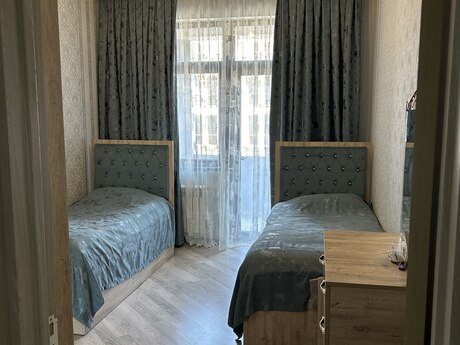 2 otaqlı mənzil, 51 m², Qara Qarayev: 165 000 ₼ 2