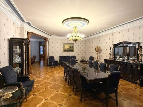 5 otaqlı mənzil, 240 m², Gənclik: 640 000 ₼ 2