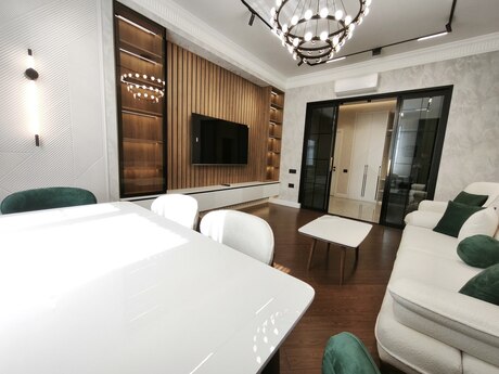 Kirayə 2 otaqlı mənzil, 88 m², Renessans Palace: 1 800 ₼/ay 4