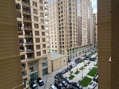 4 otaq · 207 m² · 6/21 mərtəbə, Nəsimi