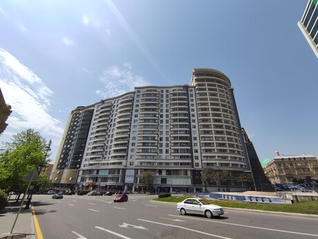 Elan №6464628 - Bakı, Nizami m., 2 otaqlı, 90 m², 13/17 mərtəbə