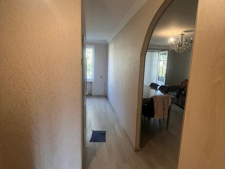 Продаётся 3-комнатная квартира в старом фонде, Biləcəri, 65 м², 138 000 AZN, фото 2 / 7
