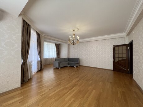 Аренда: 5-комнатная квартира, 180 м², İçəri Şəhər: 2 000 ₼/мес 4