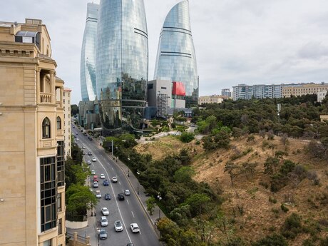 Kirayə 3 otaqlı mənzil, 198 m², Səbail: 2 800 ₼/ay 3