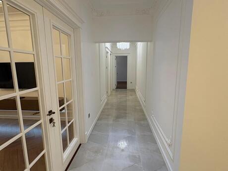 3 otaqlı mənzil, 118 m², Nərimanov: 420 000 ₼ 3